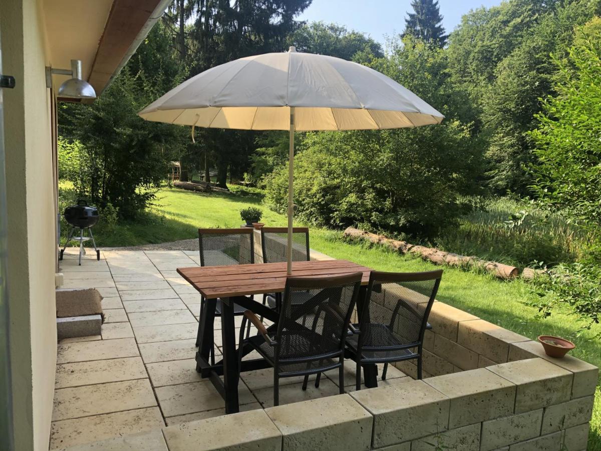 Bungalows Am Waldessaum Bei Hohenzieritz Esterno foto