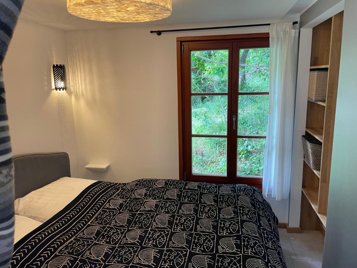 Bungalows Am Waldessaum Bei Hohenzieritz Esterno foto