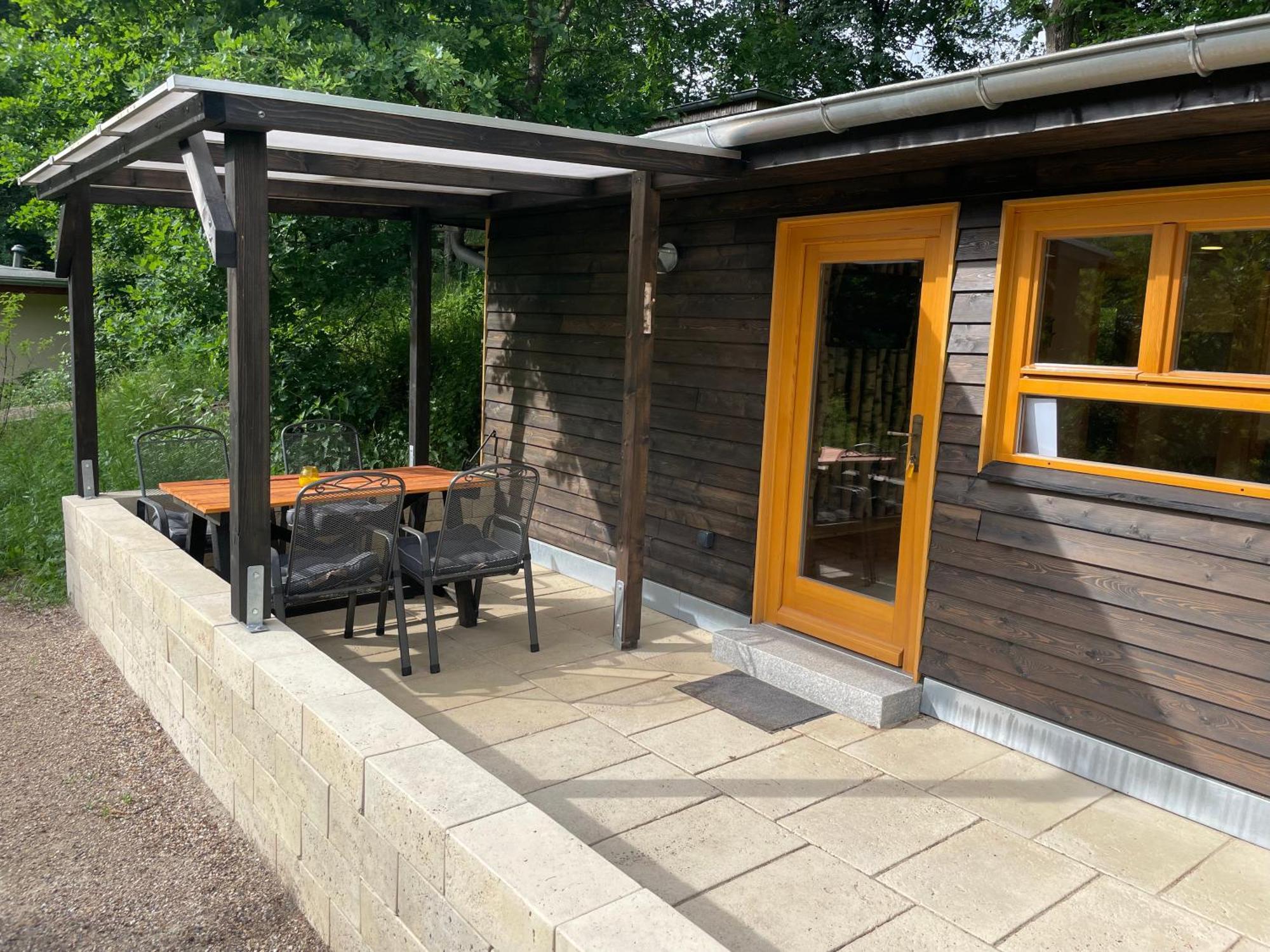 Bungalows Am Waldessaum Bei Hohenzieritz Esterno foto